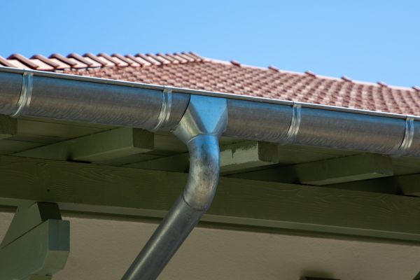 Eavestrough Repair in Hiawassee