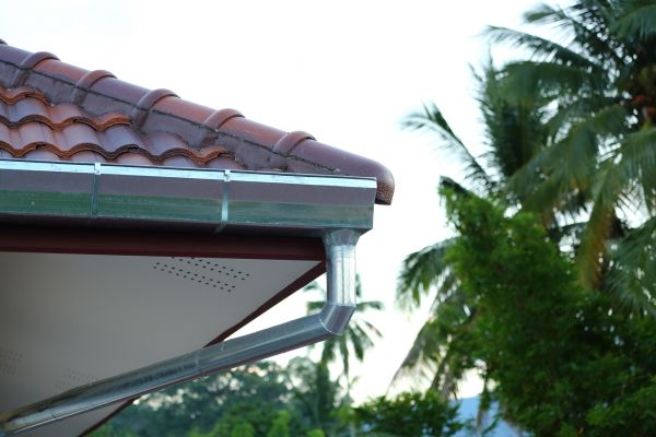 Stainless Gutters Installation in Hiawassee