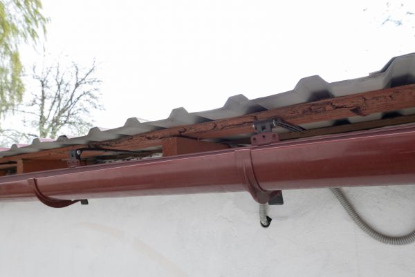 Round Gutters Installation in Hiawassee